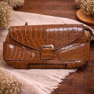 Vintage Rina Rich Leather Handbagโ Purse